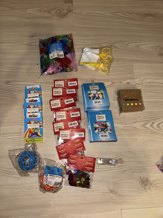 Akcesoria plastyczne dla dziecka + pendrive gratis