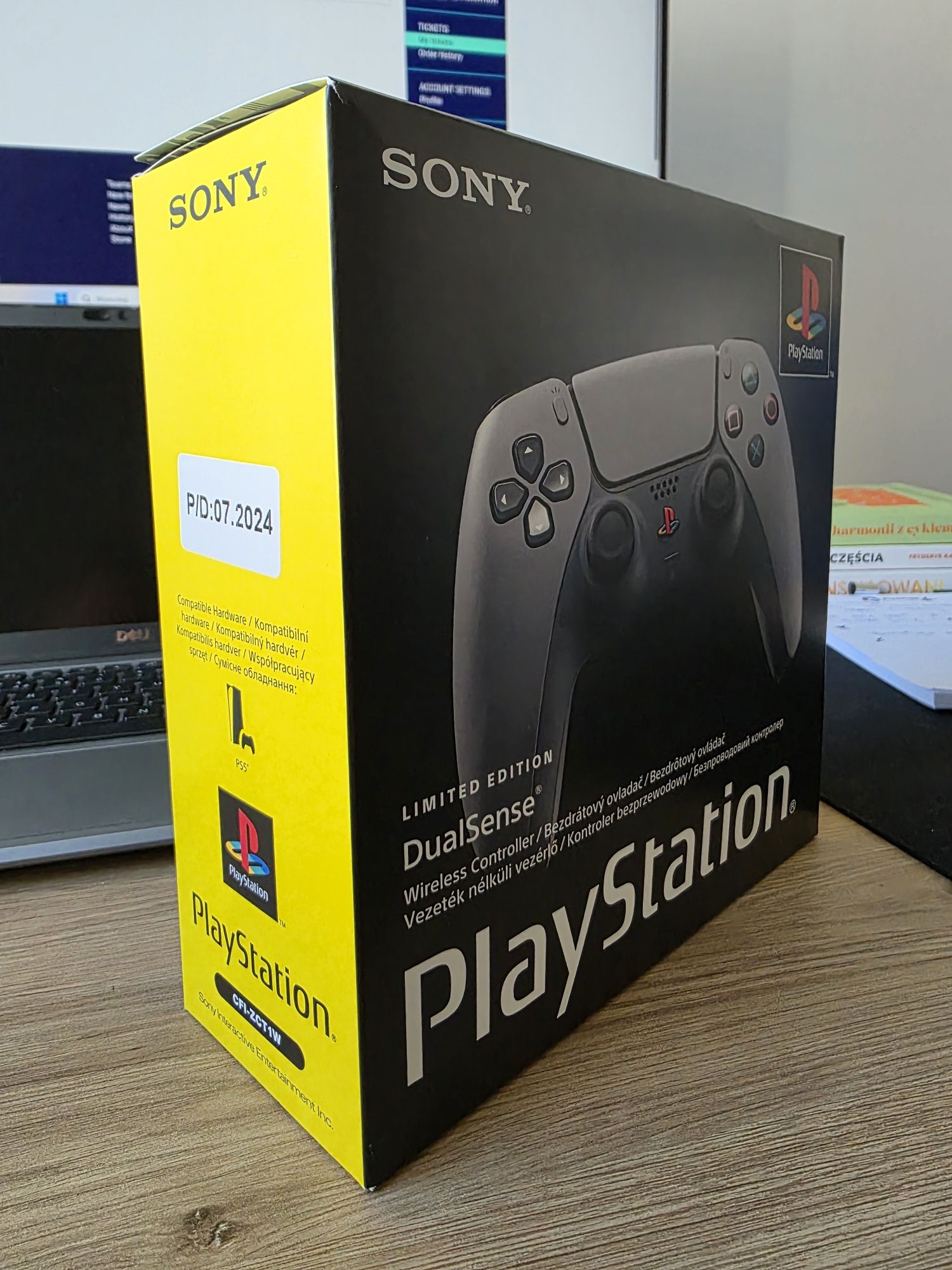 Sony PlayStation 5 DualSense 30th anniversary