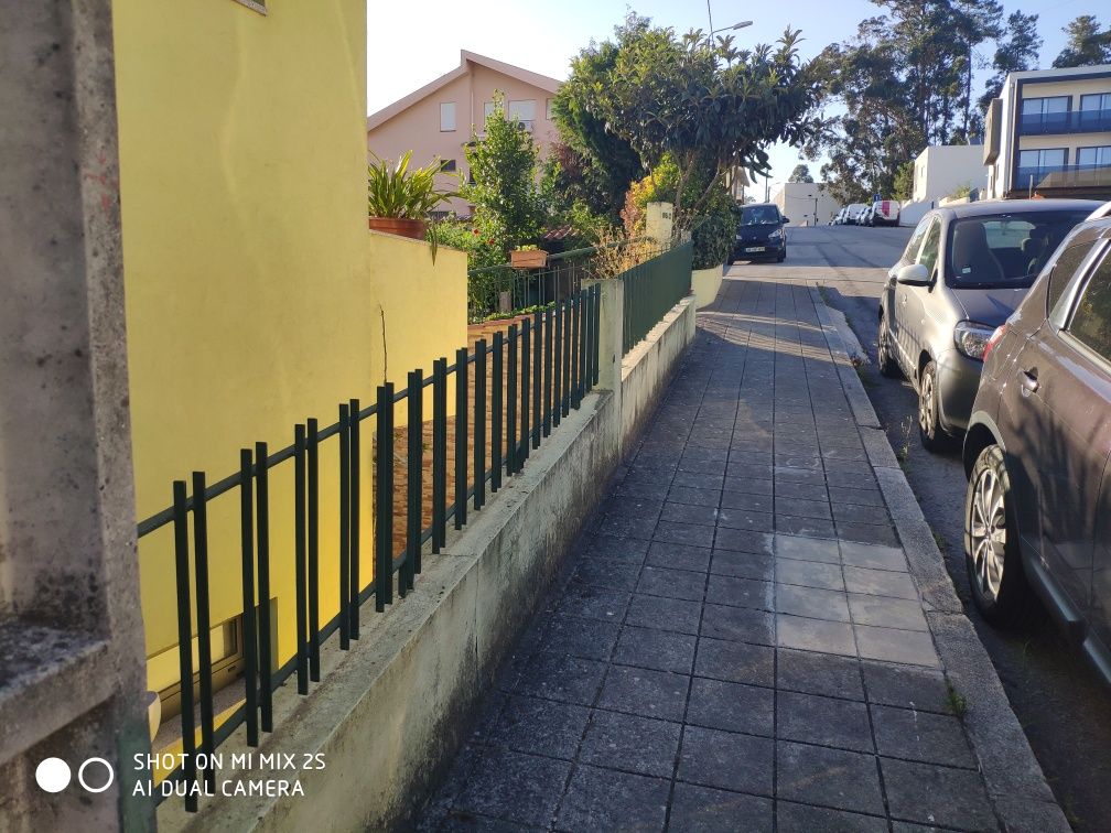 Gradeamento em ferro 33 m X 0,52m