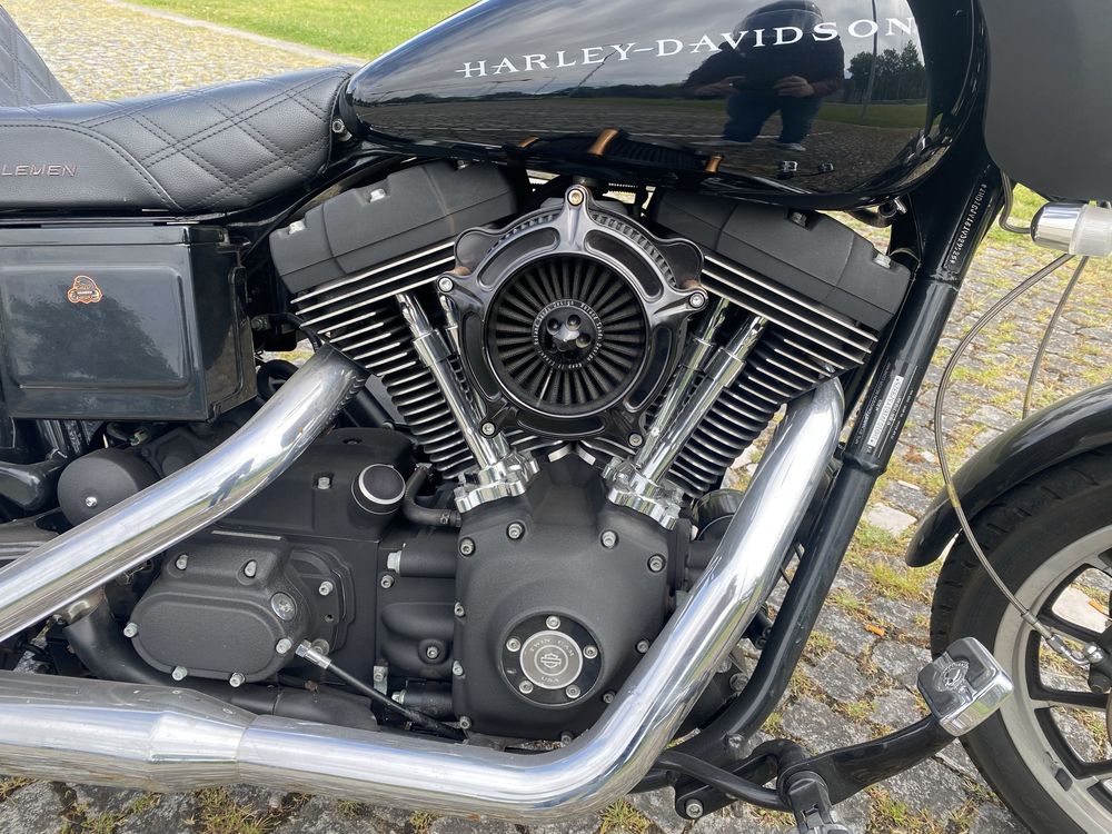 HARLEY DAVIDSON DYNA FXDX