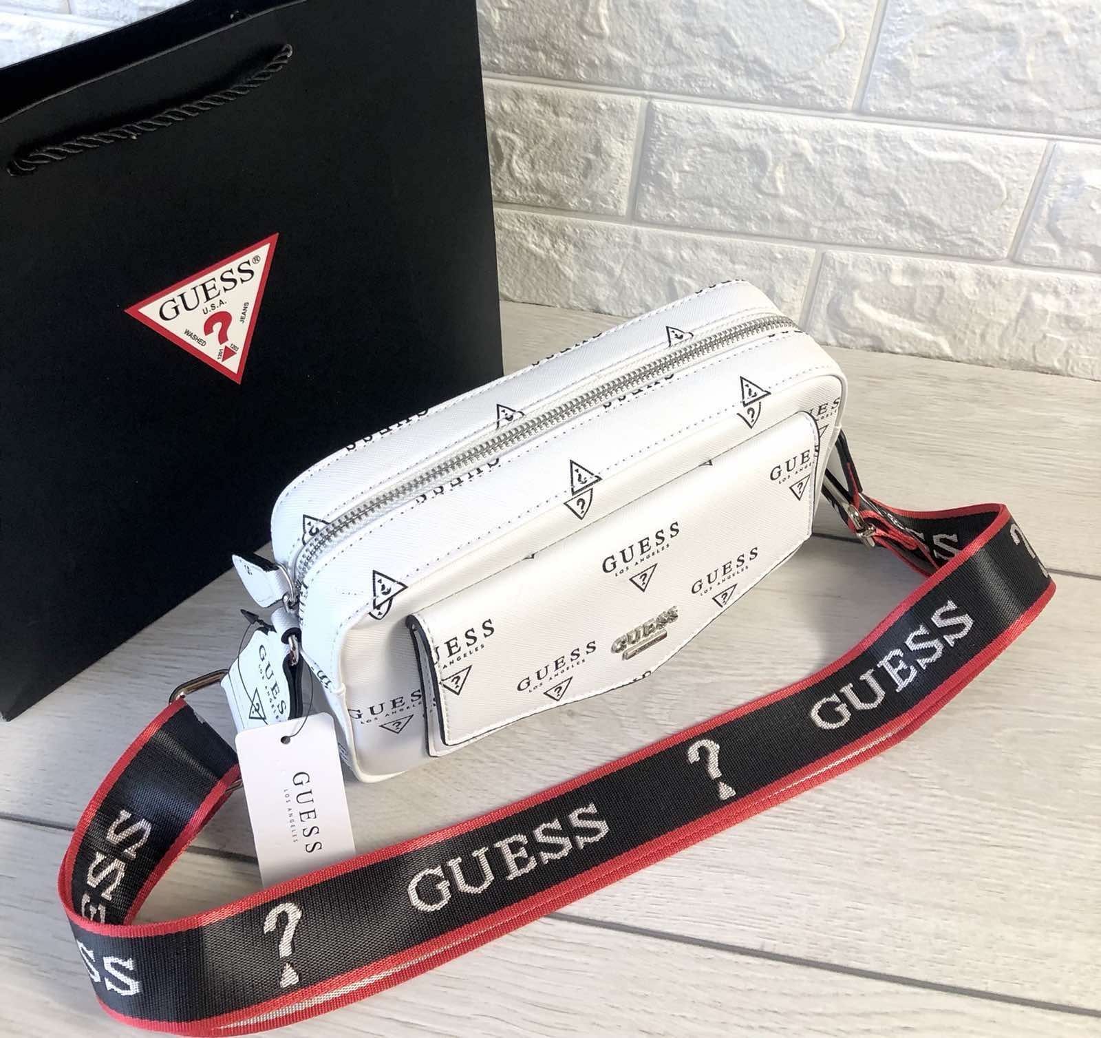 Сумки бананки рюкзаки   Guess Gucci