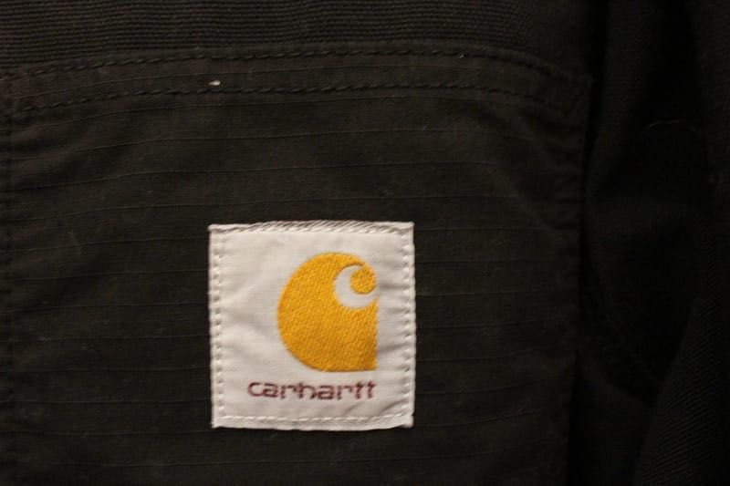 Casaco carhartt preto