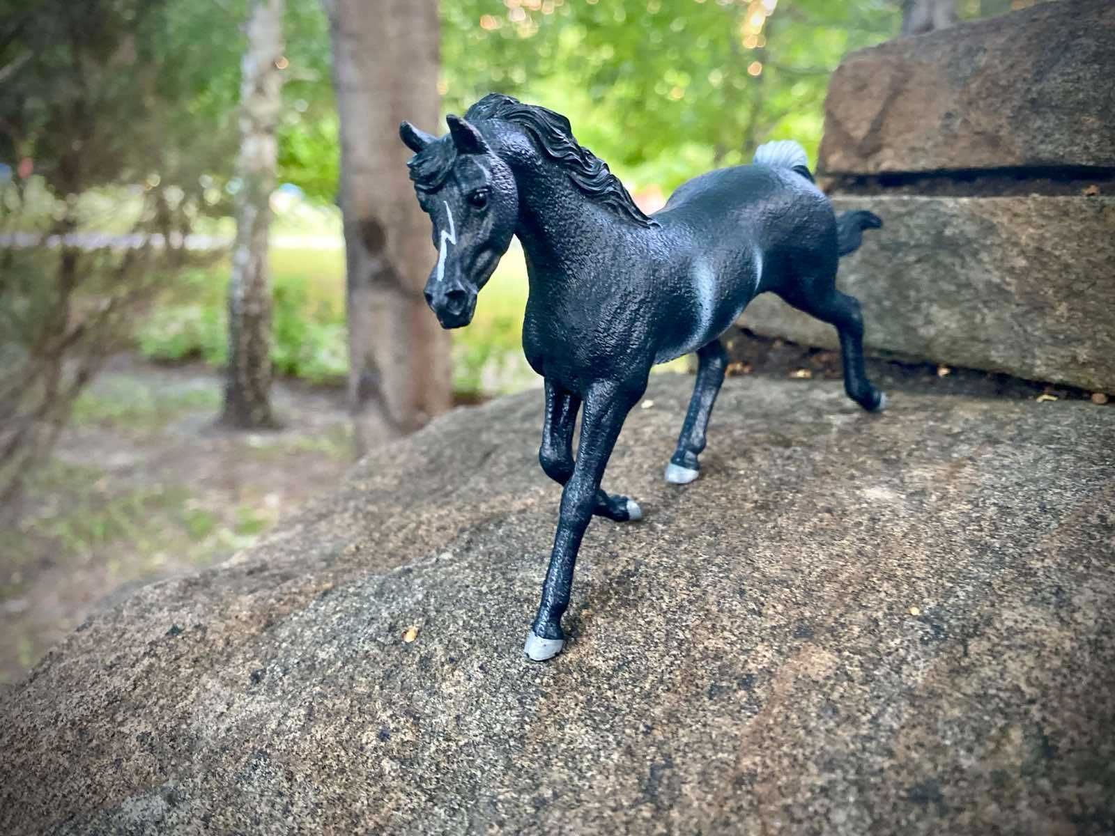 Schleich жеребец 2023