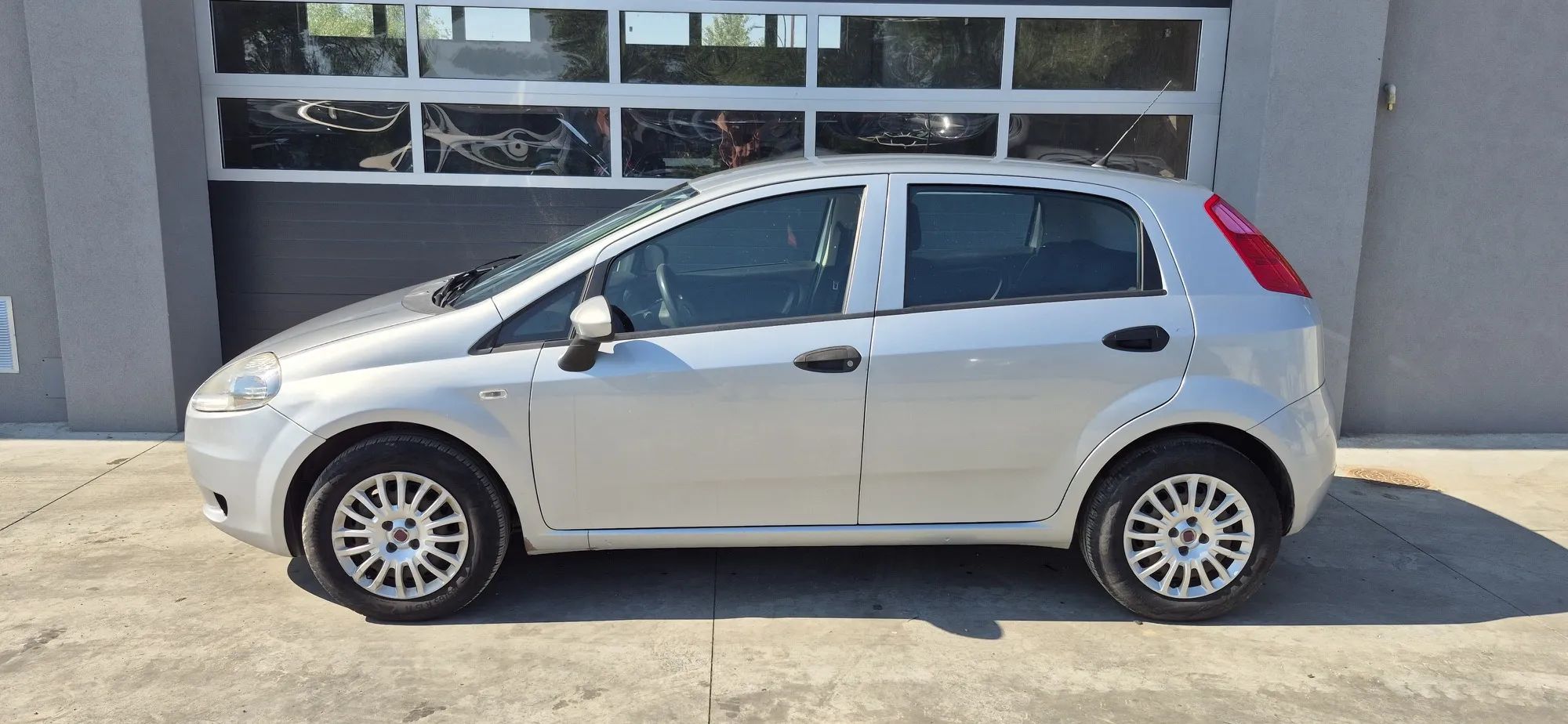 Fiat Grande Punto / 77KM / rok produkcji 2008