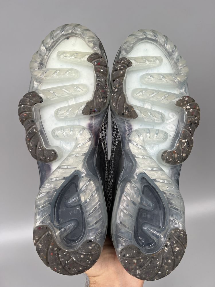 Оригінальні кросівки Nike Air Vapormax Fk 37.5р.23.5см.