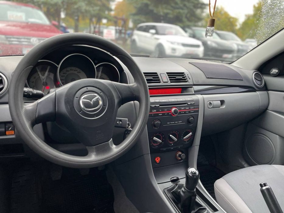 Mazda 3   №3629р (ВНЕСОК від 15%) Альянс Авто Кйривий Ріг