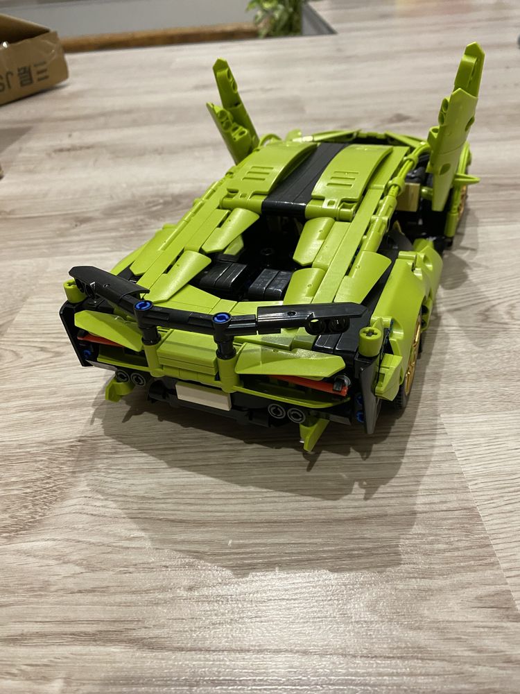 Samochód Lamborghini z klocków jak Lego