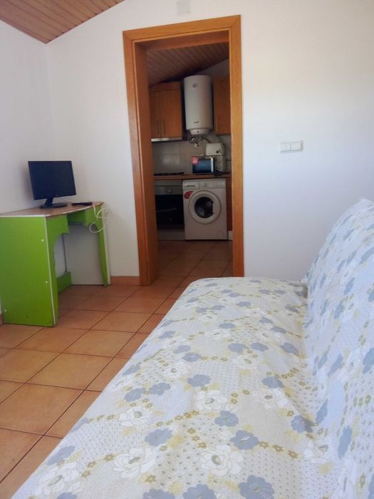 Grândola t2( estudio)segundo andar, junto ao mercado municipal