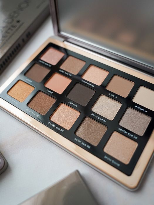 Палітра тіней Natasha Denona Glam Palette