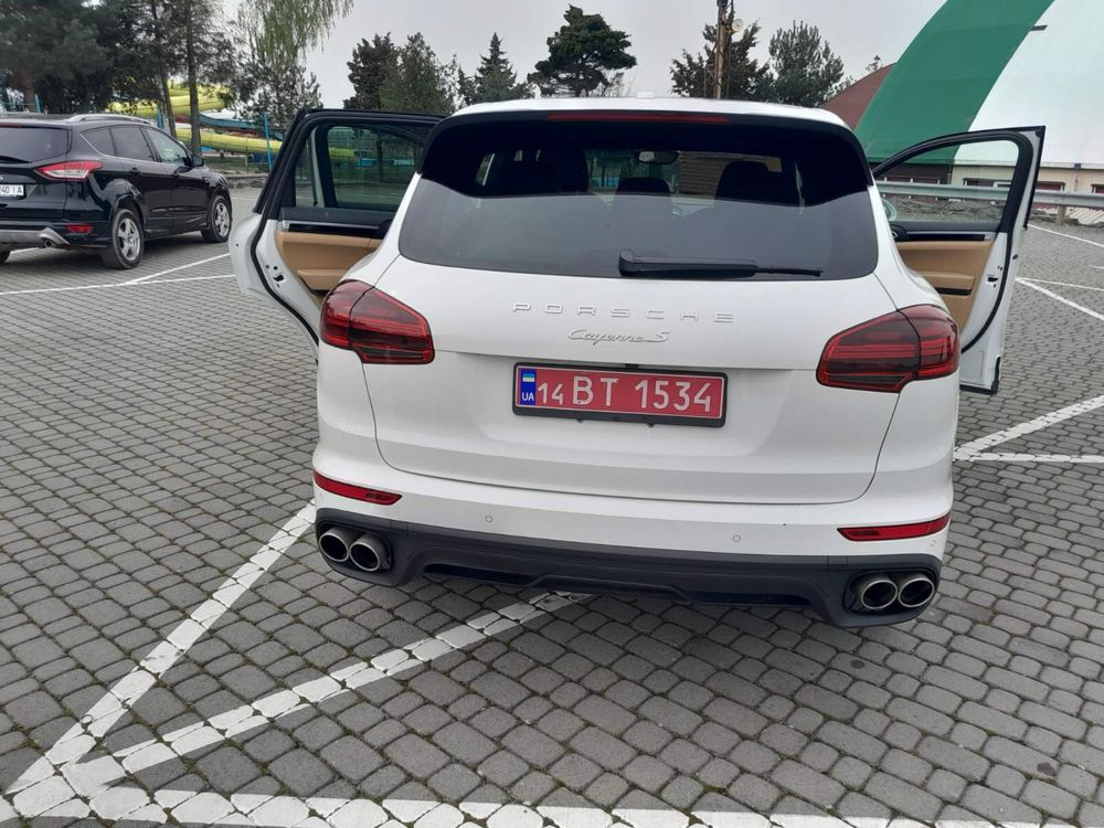 Porsche Cayenne  3.6 2016 року