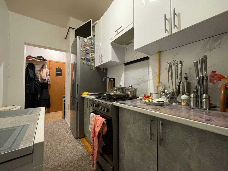 2к.квартира в центрі. Кн.Лева Ц-60000$