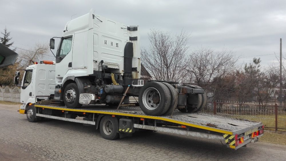 pomoc drogowa holownik domek przyczepa bus traktor koparka widlak