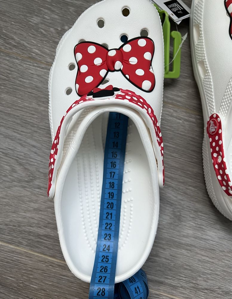 Crocs Minnie Mouse