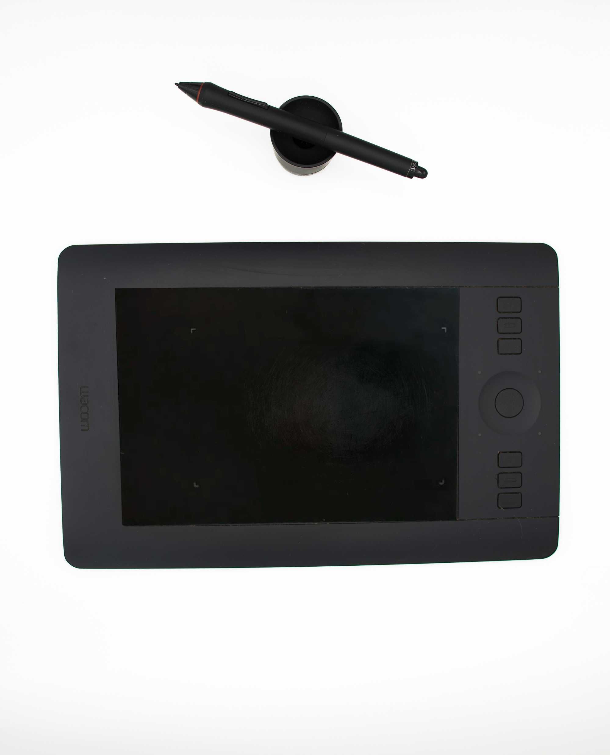 Графічний планшет WACOM Intuos Pro S гарний стан для художників