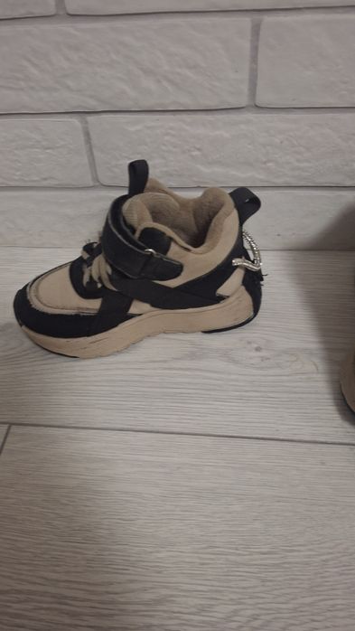 Кросівки дитячі  для дівчинки 27р, "єврозима"