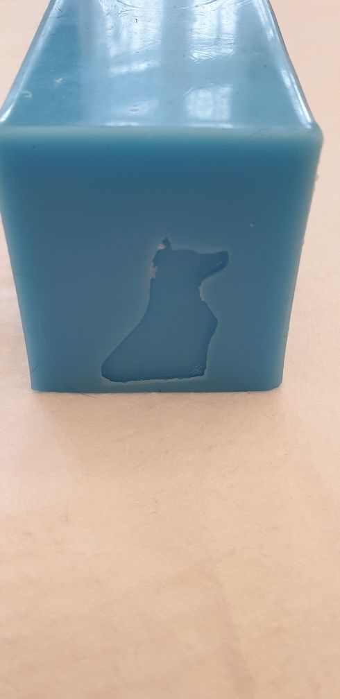 Forma foremka  silikonowa  insert do mydła pies