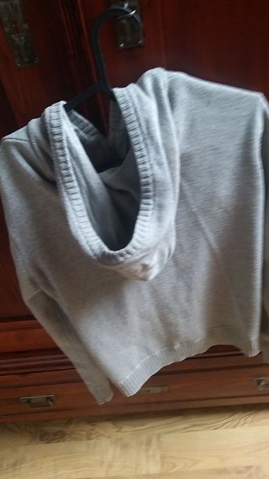 Sweter reserved rozm 158