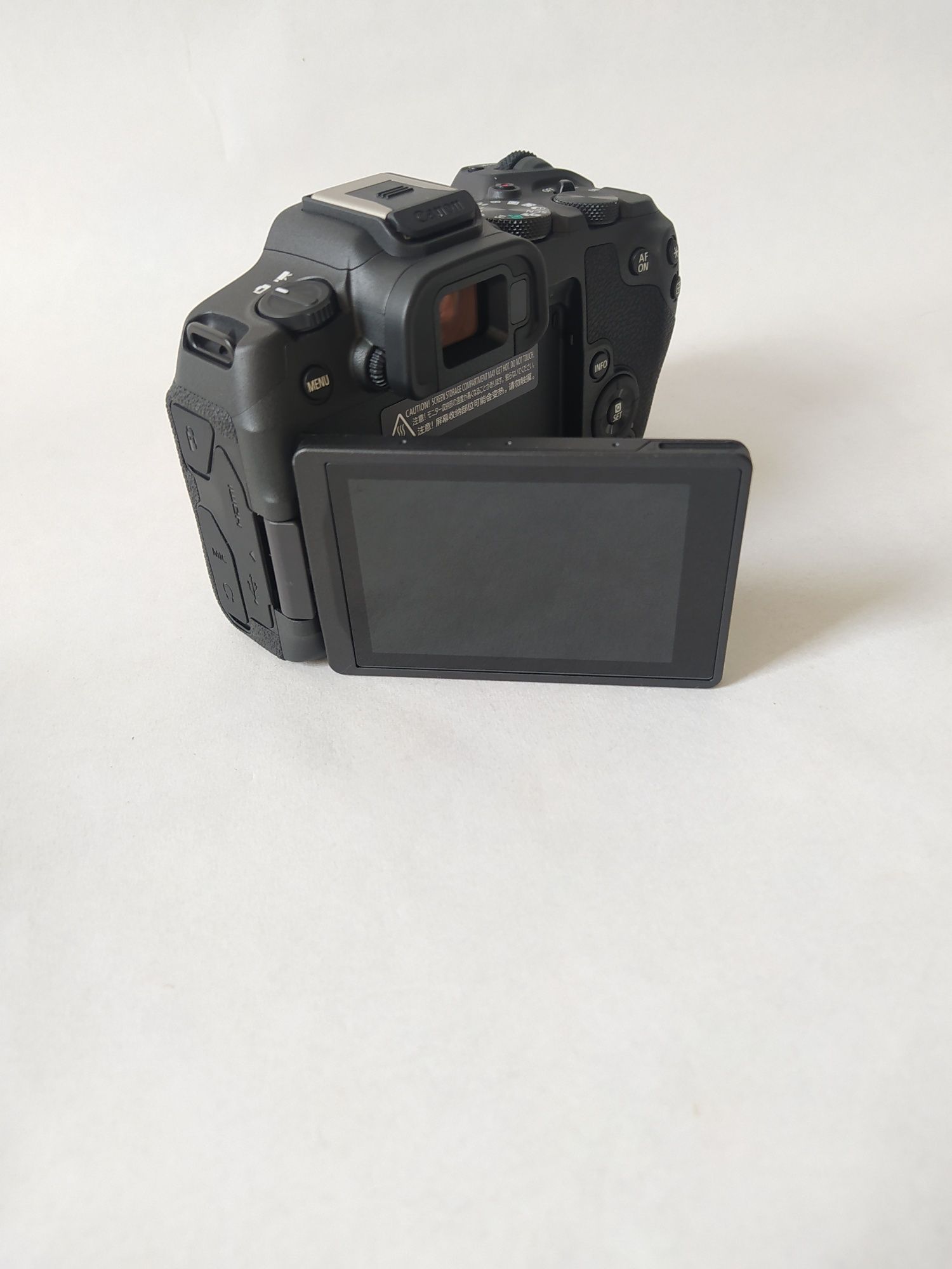 Фотоапарат Canon EOS R8 body НОВИЙ