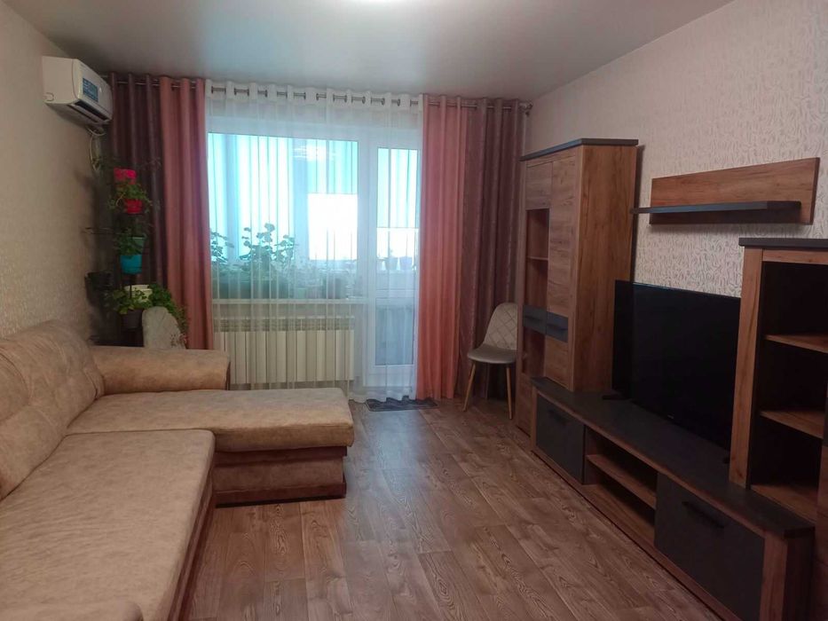 Продам 3 комнатную с ремонтом на левом берегу,alm