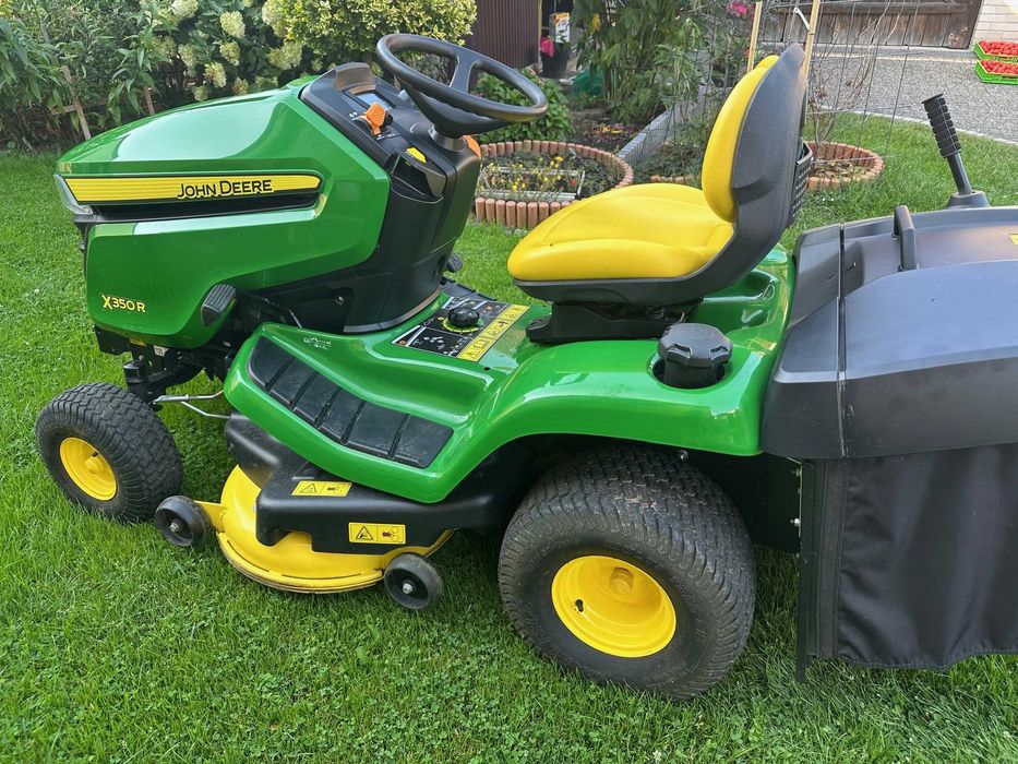 Traktorek ogrodowy JOHN DEERE X350R + DEFLEKTOR TYLNY