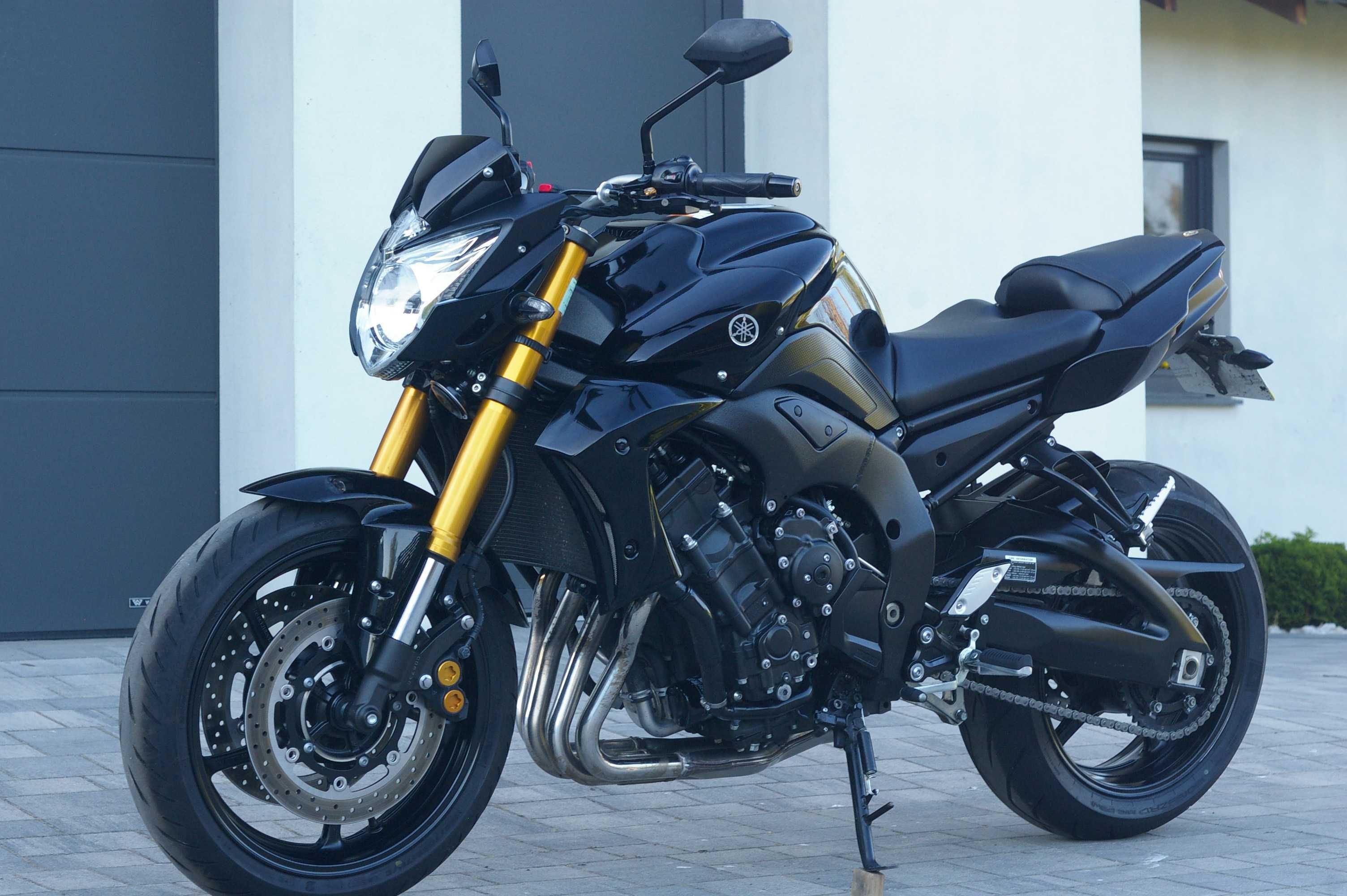 YAMAHA FZ8 N z 2011r. 26tys km AKRAPOVIC