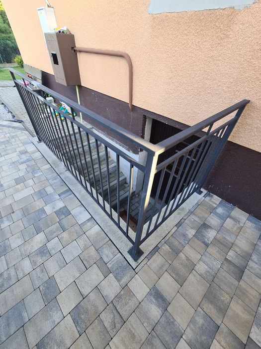 Balustrada stalowa ocynk malowana proszkowo.  Super stan