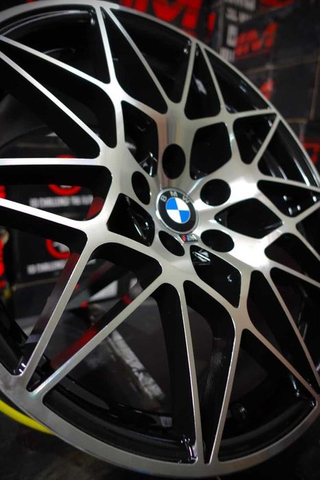 Jantes BMW M4 R18*8.0 ET30 5*112