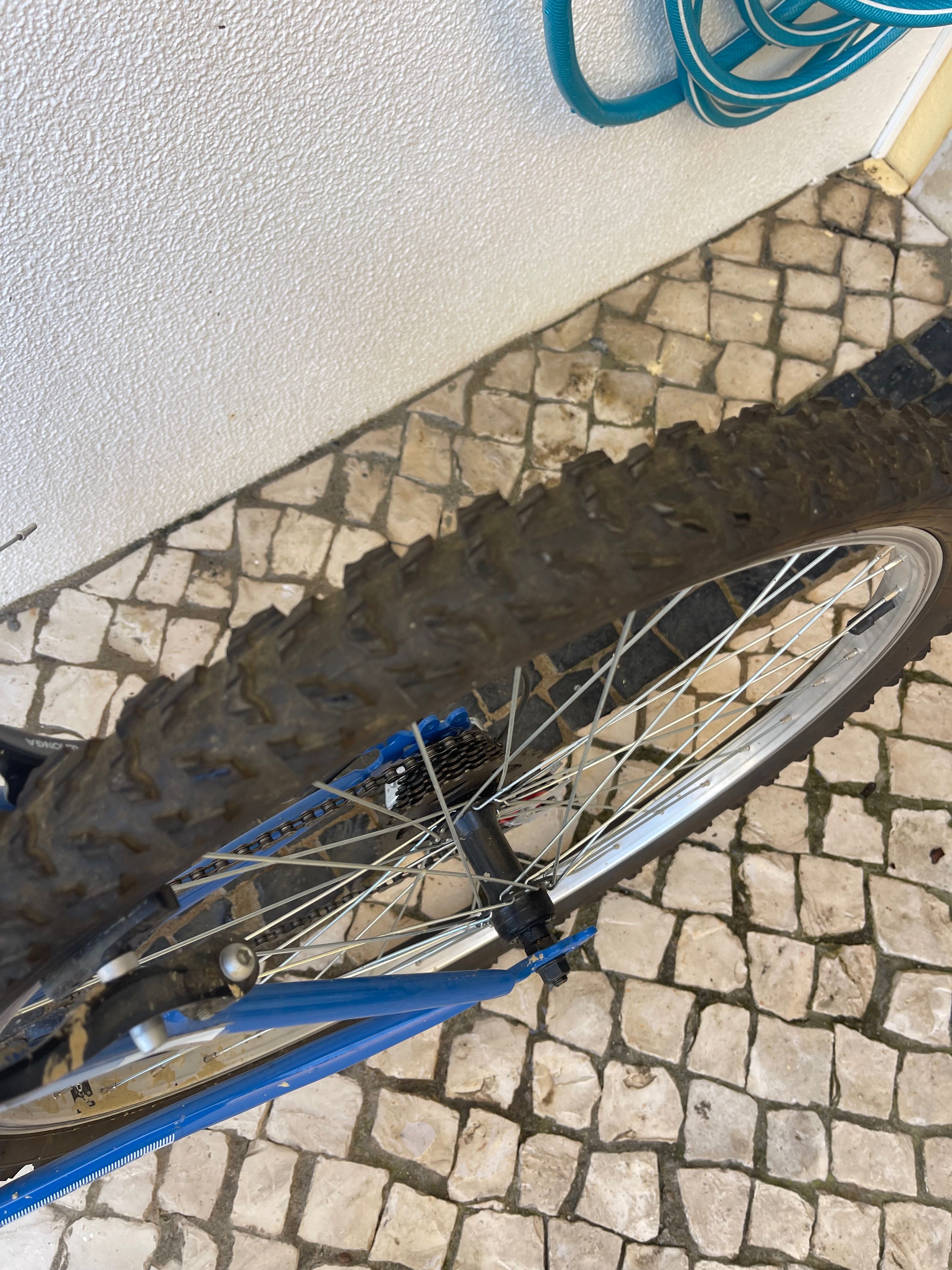 Bicicleta como nova roda 26”