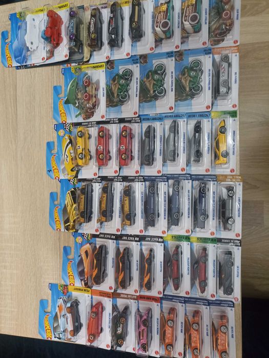 Hot Wheels kolekcja 41 aut! Ferrari, BMW,Porshe, Mercedes, Ford , 7 TH