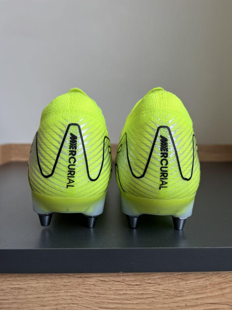 Nike Air Zoom Vapor 16 Elite оригінал бутси розмір 38.5-40.5 нові