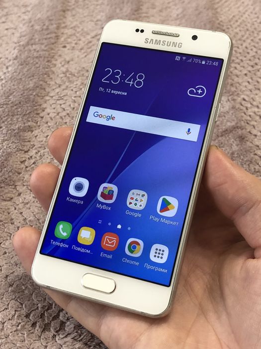 Телефон Samsung Galaxy A3(A310f) 2/16gb