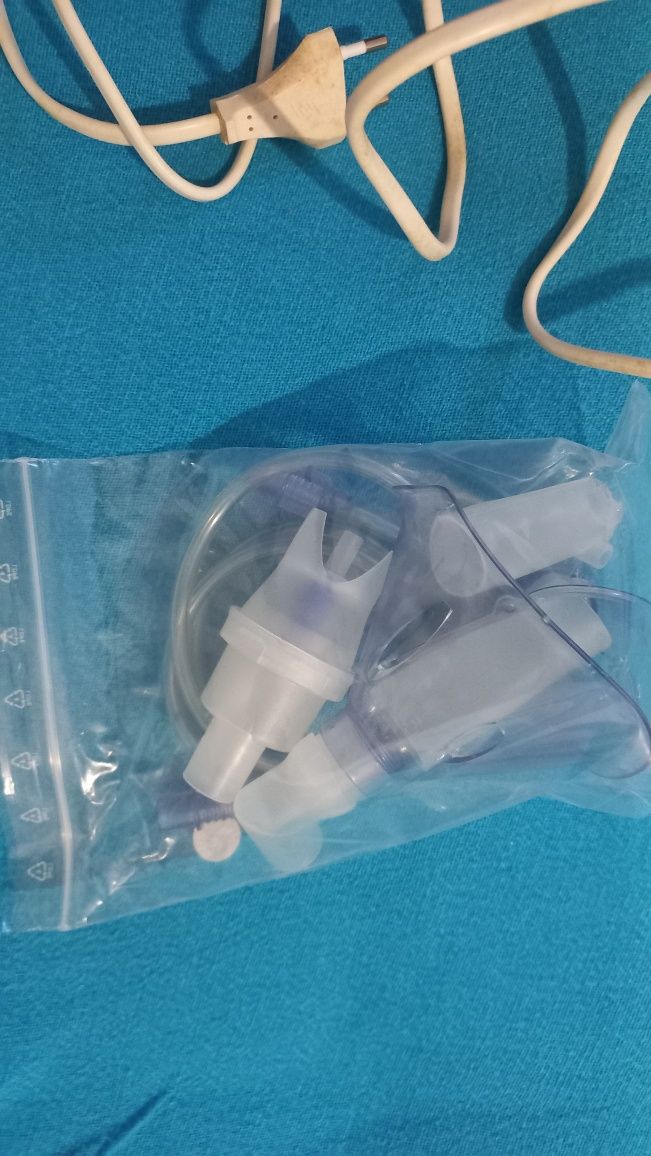 Nebulizador de pistão para terapêutica inalatória