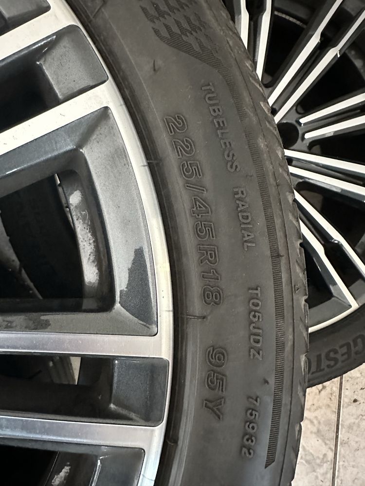 Koła 18" BMW 790M - Komplet - Letnie - Mały przebieg