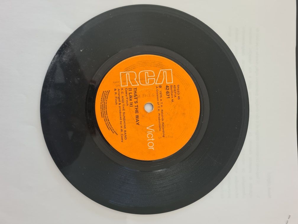 Vinil (2 diferentes)
