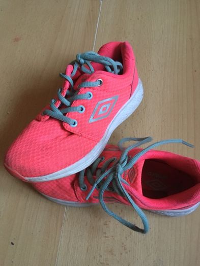 Buty umbro