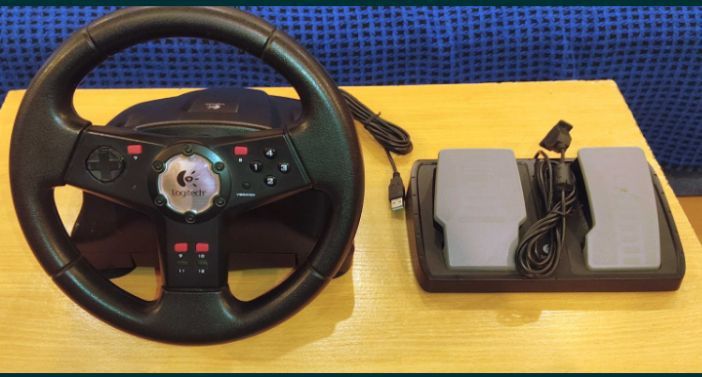 Руль Logitech WingMan Formula Vibration Feedback Wheel.