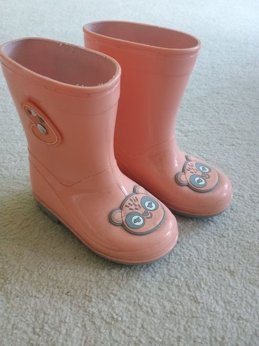 Sprzedam kalosze rozmiar 24