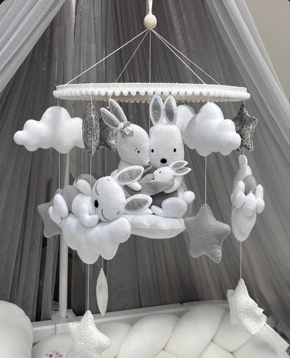 Продам мобіль на дитяче ліжко