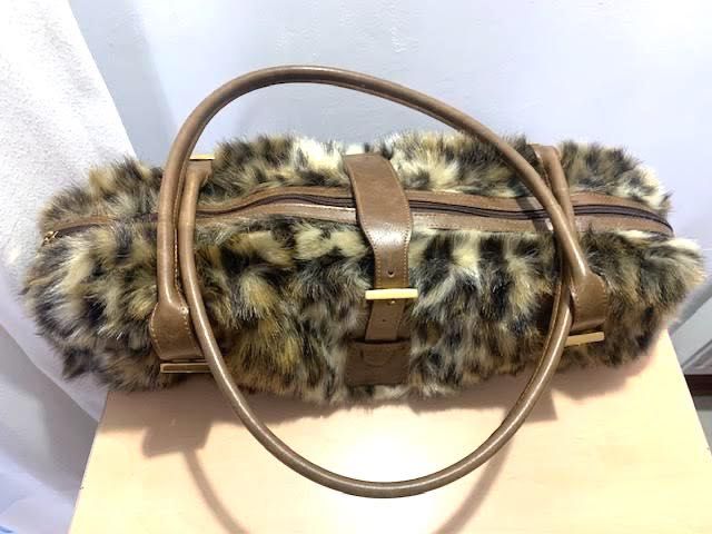 Яка краса,одна така в мене.сумка супер модна