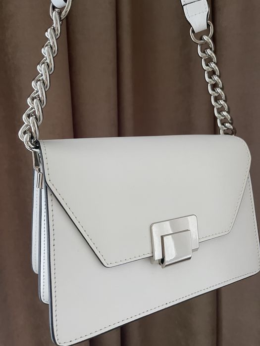 Сумка шкіряна жіноча біла