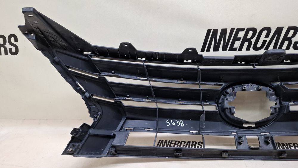 Lexus LX 570, 2015- решітка центральна, in05638