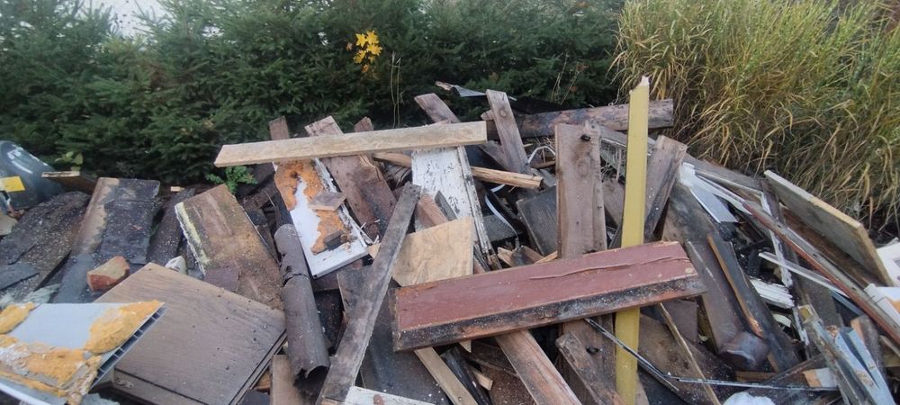 Oddam za darmo drewno z rozbiórki