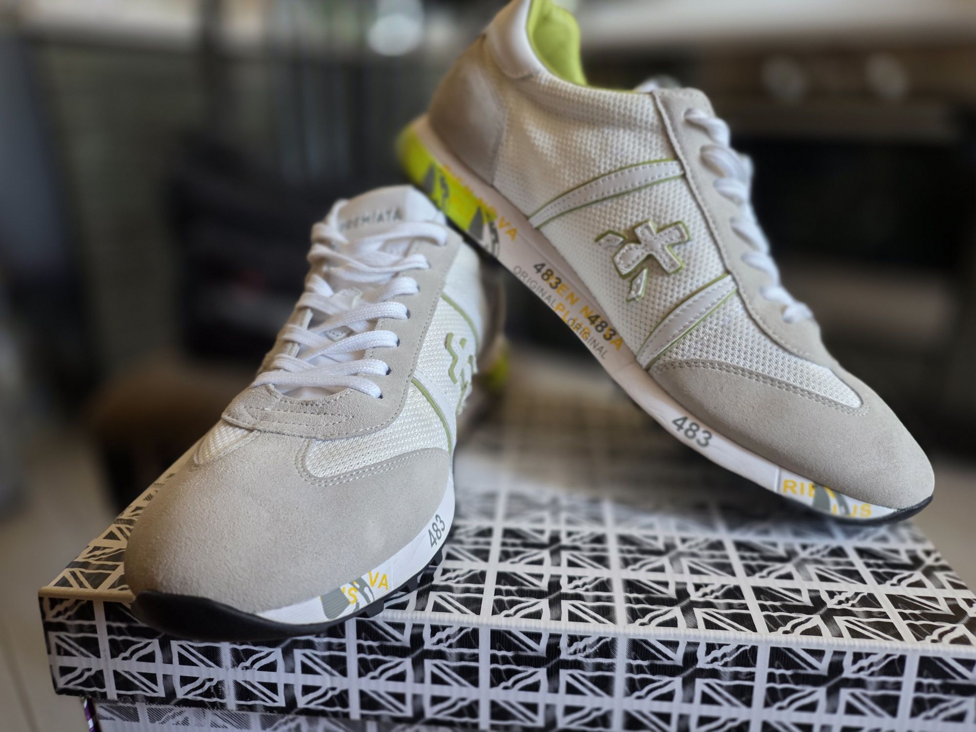 Premiata LUCY var.6148 original Italy 44-й Лето Перфорированная кожа