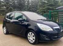 Opel Meriva 1.7 CDTI 5l /100km.