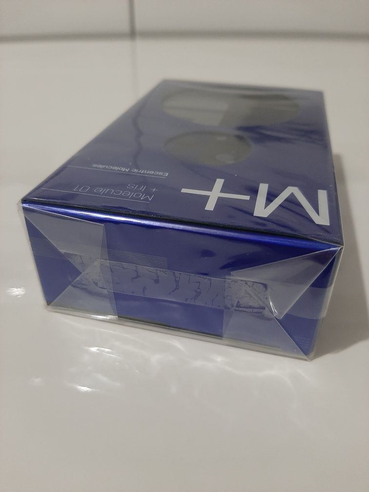 Nowa oryginalna woda toaletowa Escentric Molecules Molecule 01 + Iris