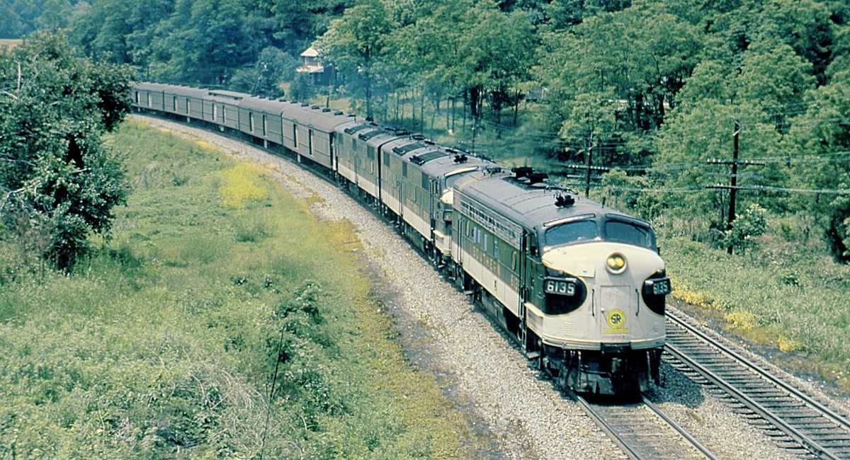 Lokomotywa Diesel E-7A SOUTHERN DCC & SOUND Bachmann HO 1:87