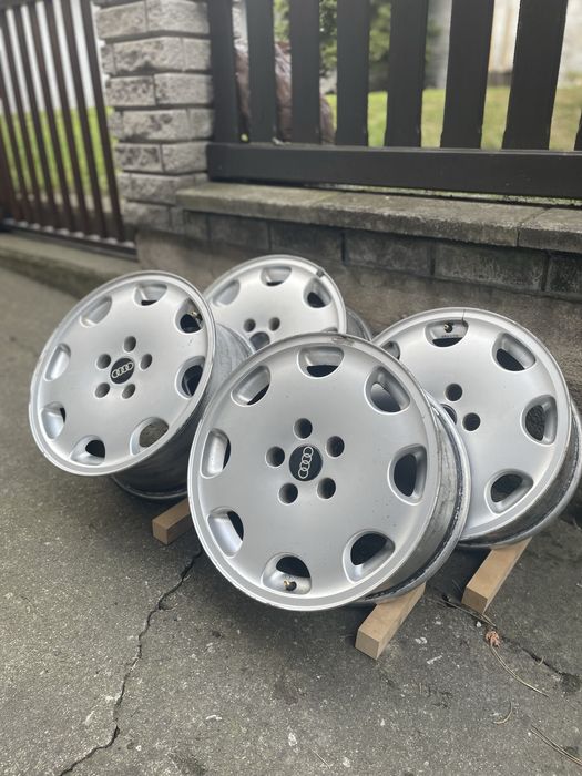 Komplet felg aluminiowych