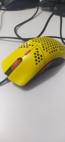 Myszka gamingowa