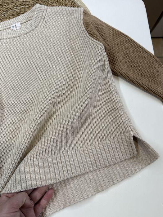 Вʼязаний светрик