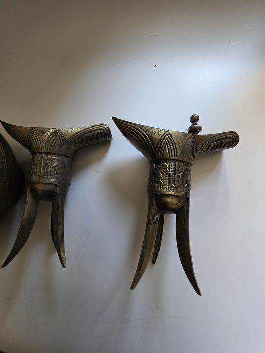 2 świeczniki i wazonik